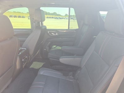 2022 Chevrolet Tahoe 4WD RST