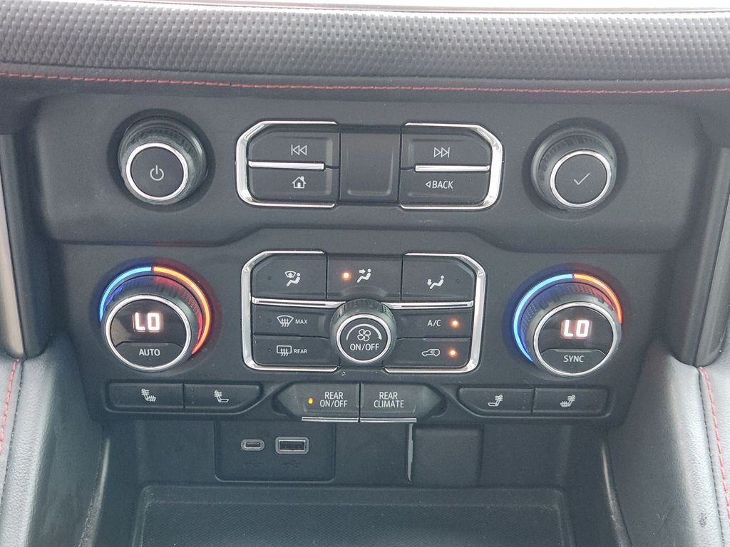 2022 Chevrolet Tahoe 4WD RST