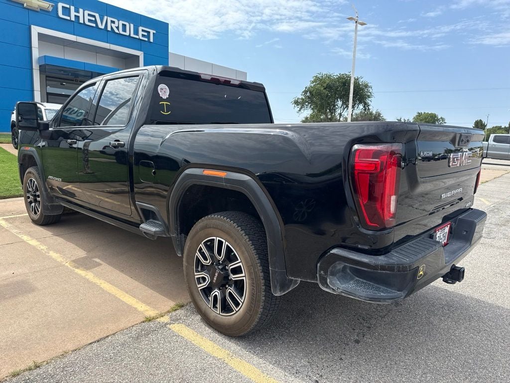 2023 GMC Sierra 2500HD 4WD Crew Cab Standard Bed AT4
