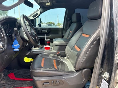 2023 GMC Sierra 2500HD 4WD Crew Cab Standard Bed AT4