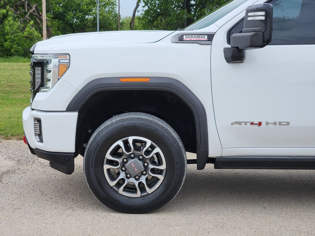 2023 GMC Sierra 2500HD 4WD Crew Cab Standard Bed AT4