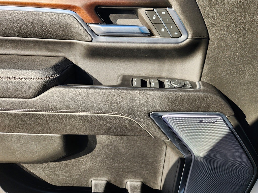 2024 GMC Sierra 2500HD 4WD Crew Cab Standard Bed Denali