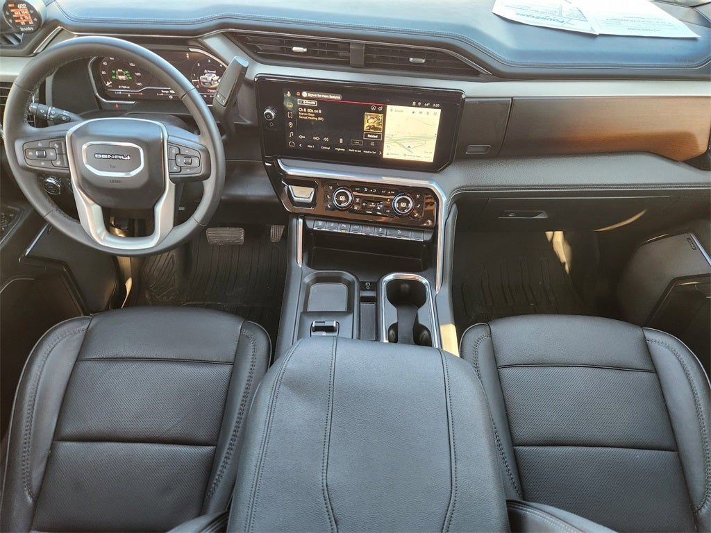 2024 GMC Sierra 2500HD 4WD Crew Cab Standard Bed Denali