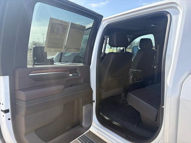 2024 GMC Sierra 2500HD 4WD Crew Cab Standard Bed Denali