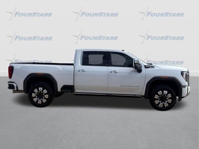 2024 GMC Sierra 2500HD 4WD Crew Cab Standard Bed Denali