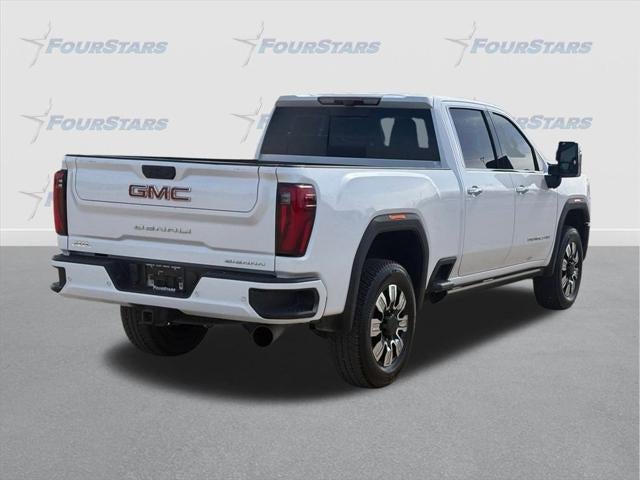 2024 GMC Sierra 2500HD 4WD Crew Cab Standard Bed Denali