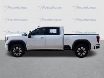 2024 GMC Sierra 2500HD 4WD Crew Cab Standard Bed Denali