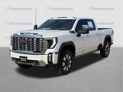2024 GMC Sierra 2500HD 4WD Crew Cab Standard Bed Denali
