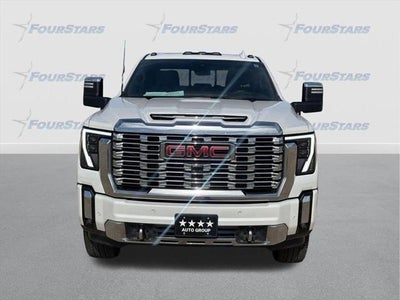 2024 GMC Sierra 2500HD 4WD Crew Cab Standard Bed Denali