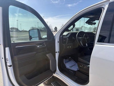 2024 GMC Sierra 2500HD 4WD Crew Cab Standard Bed Denali