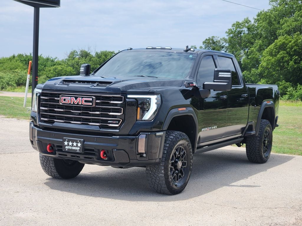 2024 GMC Sierra 2500HD 4WD Crew Cab Standard Bed AT4X
