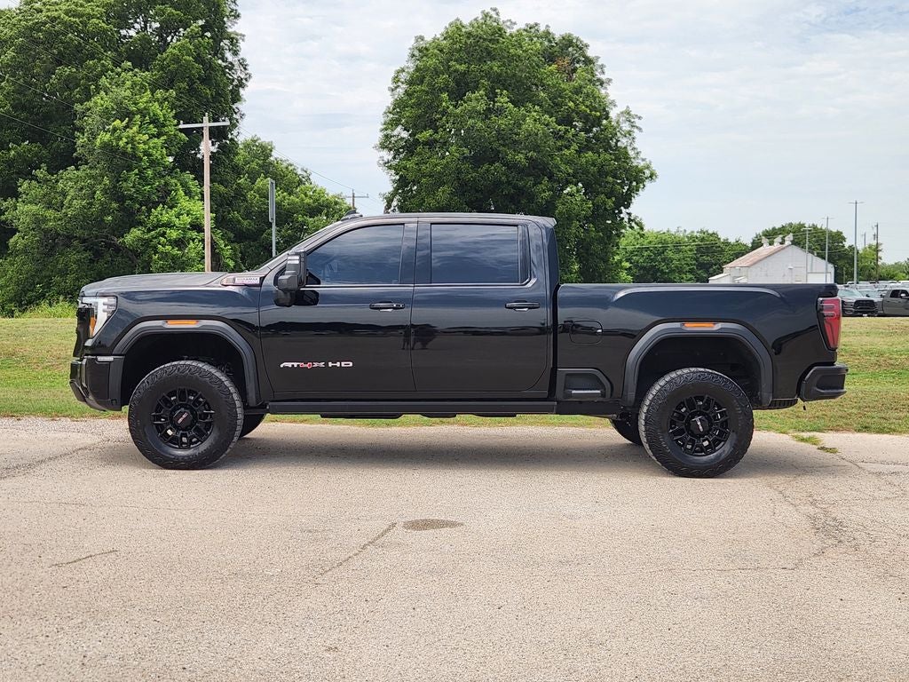 2024 GMC Sierra 2500HD 4WD Crew Cab Standard Bed AT4X