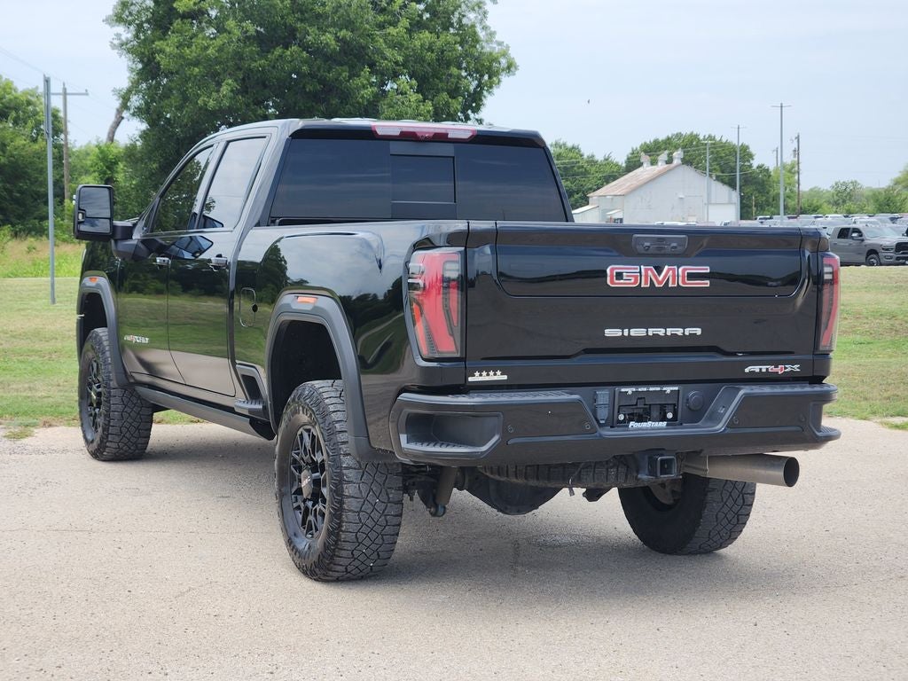 2024 GMC Sierra 2500HD 4WD Crew Cab Standard Bed AT4X