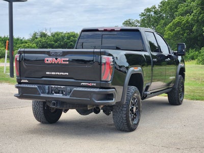 2024 GMC Sierra 2500HD 4WD Crew Cab Standard Bed AT4X