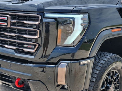 2024 GMC Sierra 2500HD 4WD Crew Cab Standard Bed AT4X