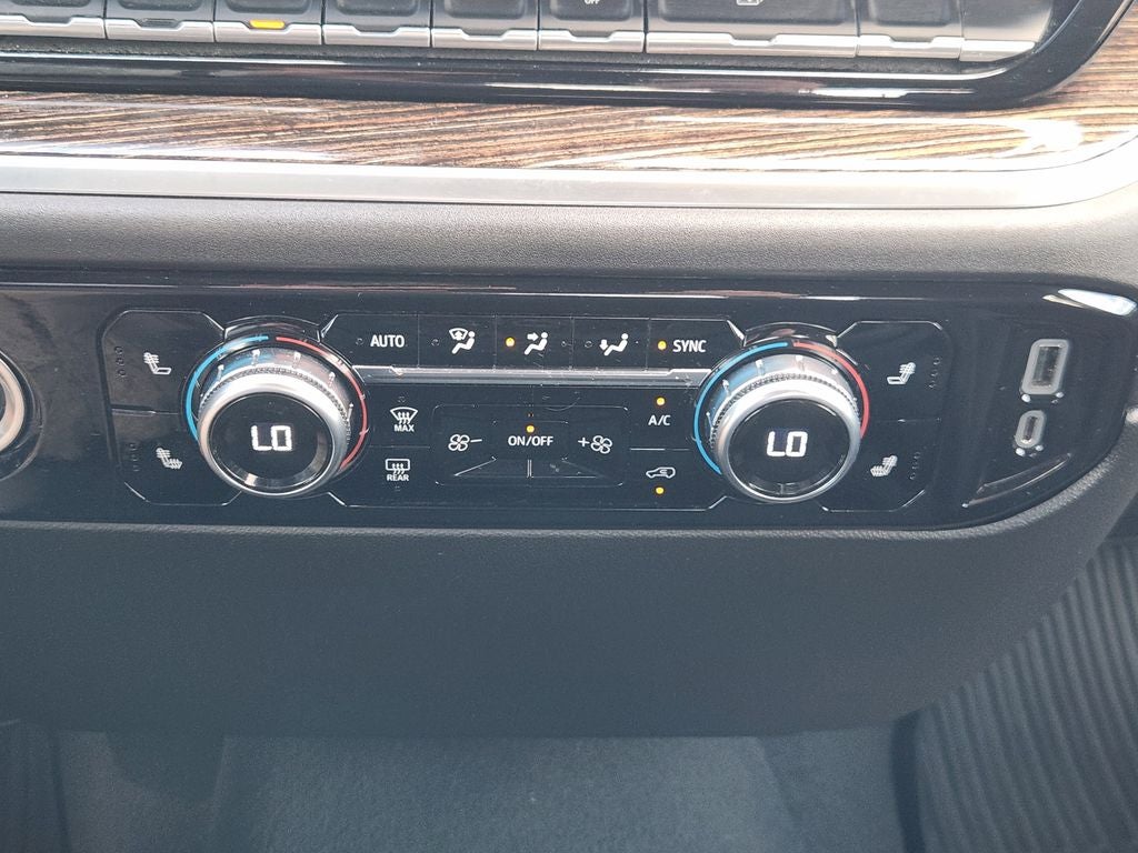 2023 GMC Sierra 1500 2WD Crew Cab Short Box Elevation