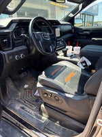 2024 GMC Sierra 1500 4WD Crew Cab Short Box AT4