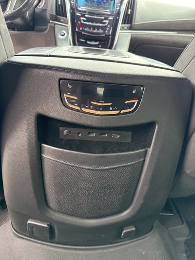 2020 Cadillac Escalade Platinum