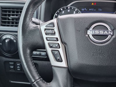 2024 Nissan TITAN Crew Cab SV 4x2