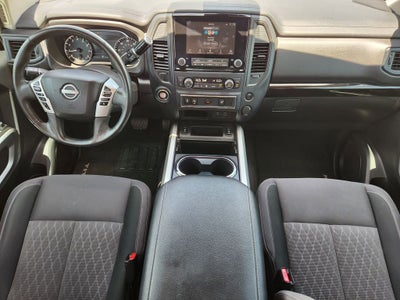 2024 Nissan TITAN Crew Cab SV 4x2