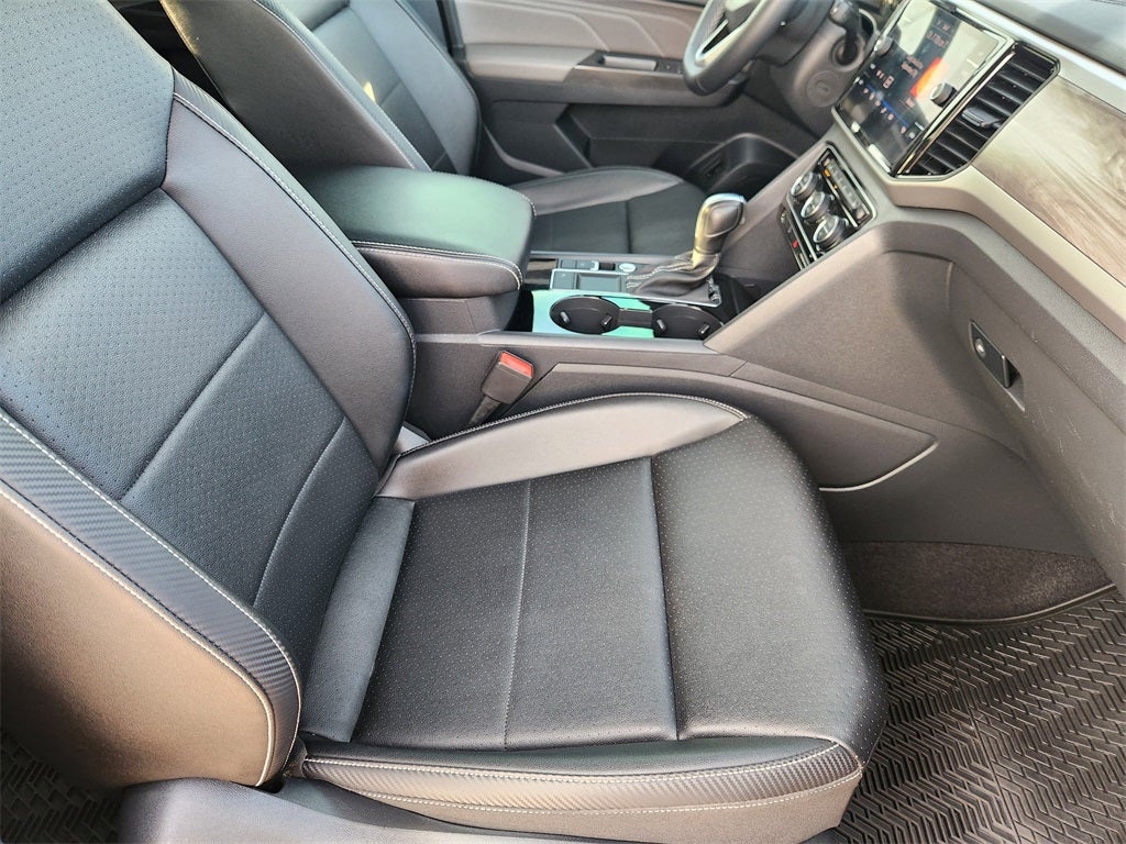 2023 Volkswagen Atlas Cross Sport 3.6L V6 SE w/Technology