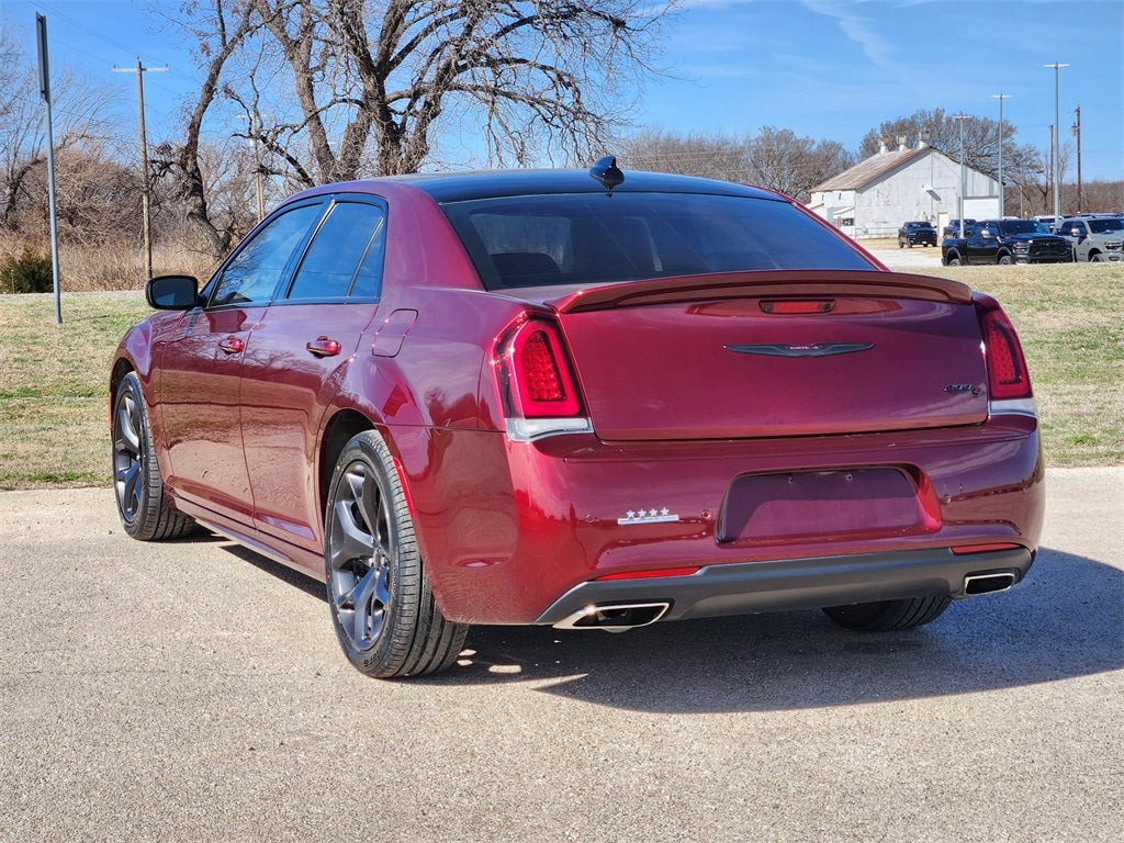 2020 Chrysler 300 300S