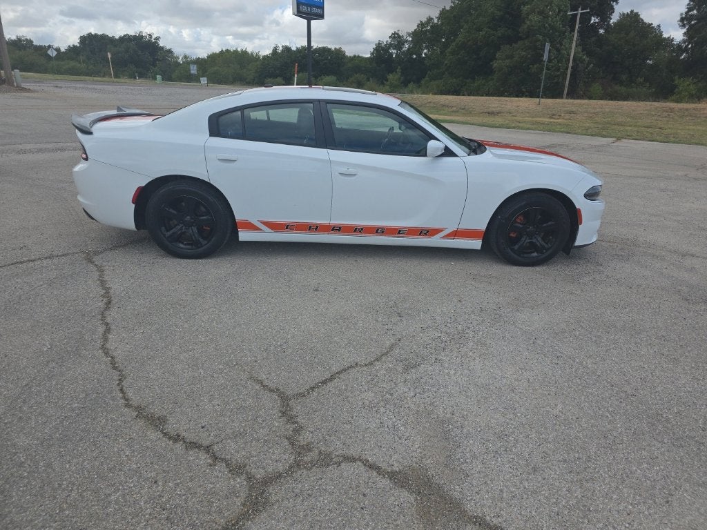 2021 Dodge Charger SXT RWD
