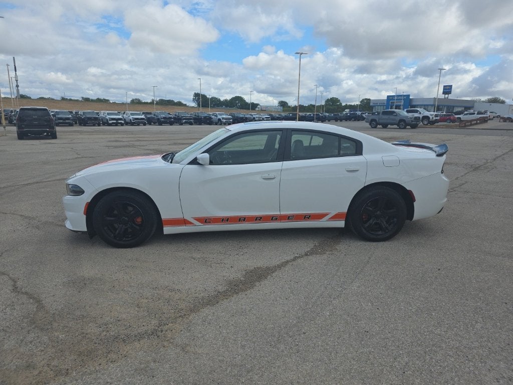 2021 Dodge Charger SXT RWD