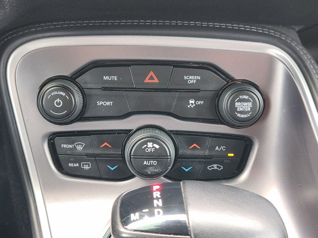 2020 Dodge Challenger SXT