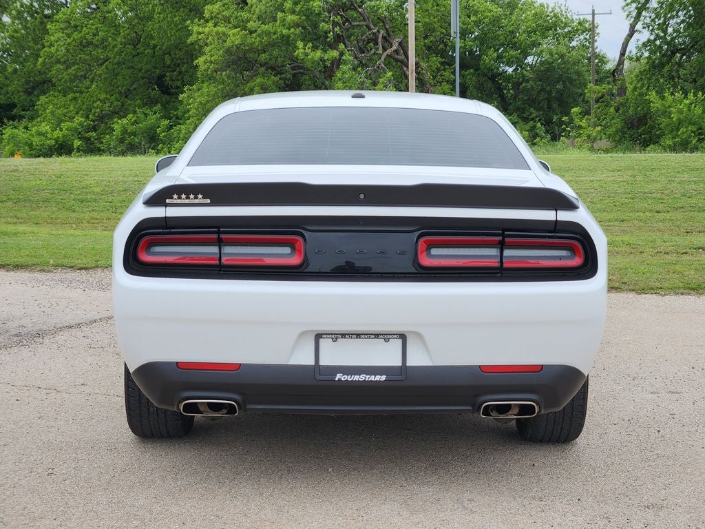 2020 Dodge Challenger SXT