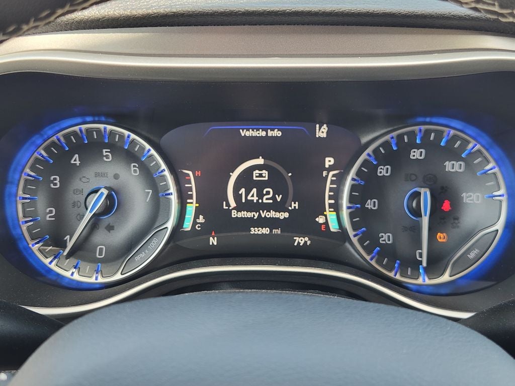 2023 Chrysler Pacifica Touring L