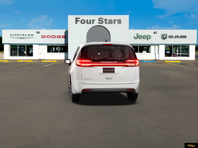 2027 Chrysler Pacifica PACIFICA SELECT