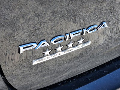2027 Chrysler Pacifica PACIFICA SELECT
