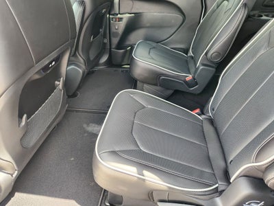 2027 Chrysler Pacifica PACIFICA LIMITED