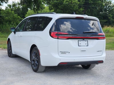 2027 Chrysler Pacifica PACIFICA LIMITED