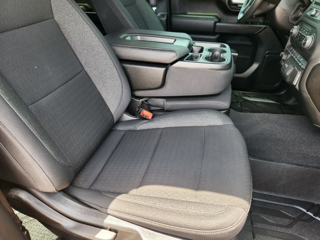 2026 Chevrolet Silverado 2500 HD Crew Cab, Standard Bed, WT, 4WD