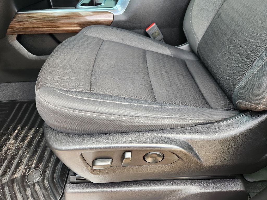 2025 Chevrolet Silverado 2500HD 4WD Crew Cab Standard Bed LT