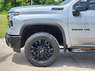 2025 Chevrolet Silverado 2500HD 4WD Crew Cab Standard Bed LT