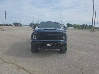 2025 Chevrolet Silverado 2500HD 4WD Crew Cab Standard Bed LT