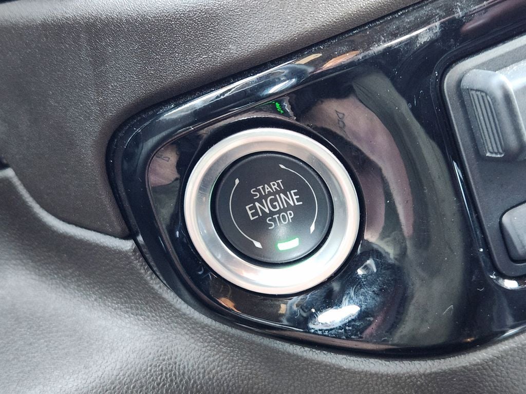 2025 Chevrolet Silverado 2500HD 4WD Crew Cab Standard Bed LTZ