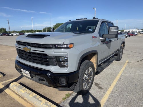 2024 Chevrolet Silverado 2500HD 4WD Crew Cab Standard Bed Custom