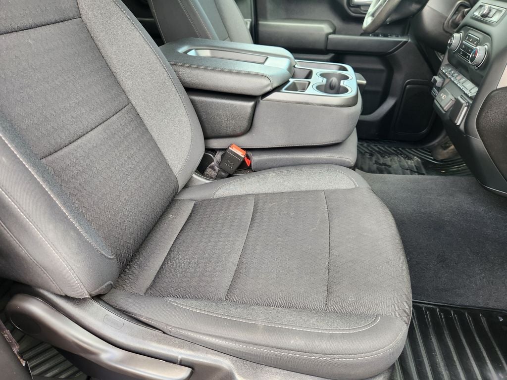 2024 Chevrolet Silverado 2500HD 4WD Crew Cab Standard Bed Custom