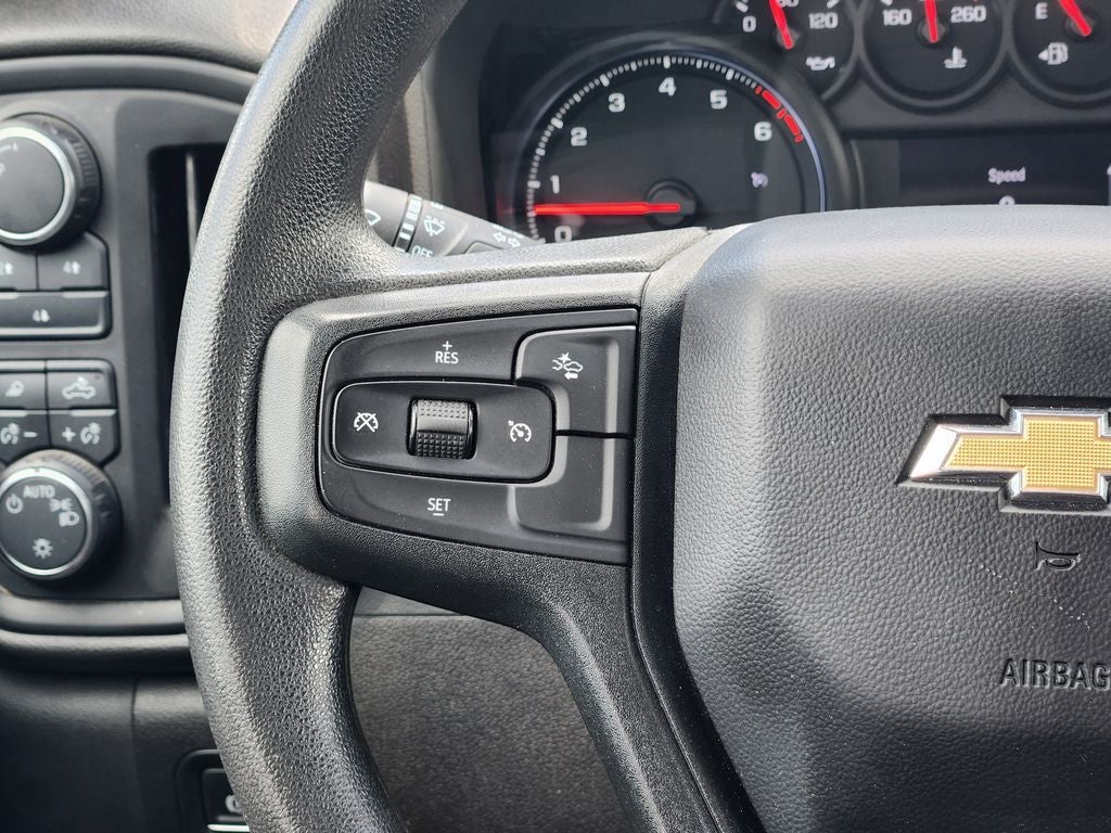 2024 Chevrolet Silverado 2500HD 4WD Crew Cab Standard Bed Custom