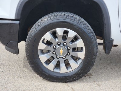 2024 Chevrolet Silverado 2500HD 4WD Crew Cab Standard Bed Custom