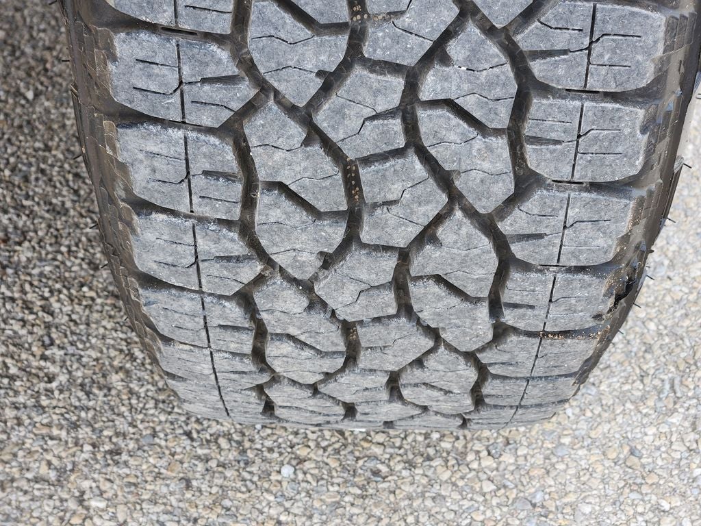 2024 Chevrolet Silverado 2500HD 4WD Crew Cab Standard Bed Custom