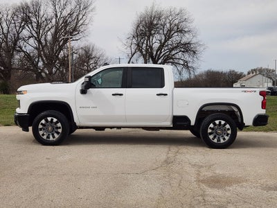 2024 Chevrolet Silverado 2500HD 4WD Crew Cab Standard Bed Custom