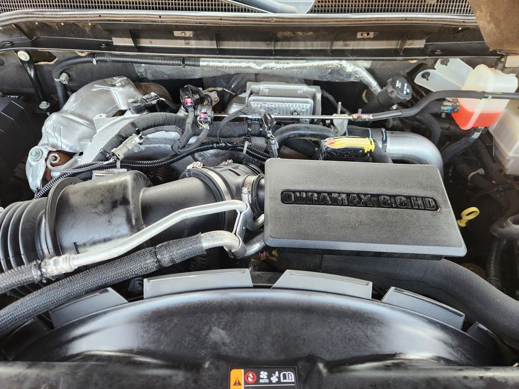 2022 Chevrolet Silverado 2500HD 4WD Crew Cab Standard Bed Custom