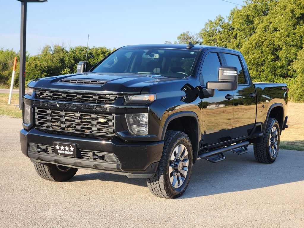 2022 Chevrolet Silverado 2500HD 4WD Crew Cab Standard Bed Custom