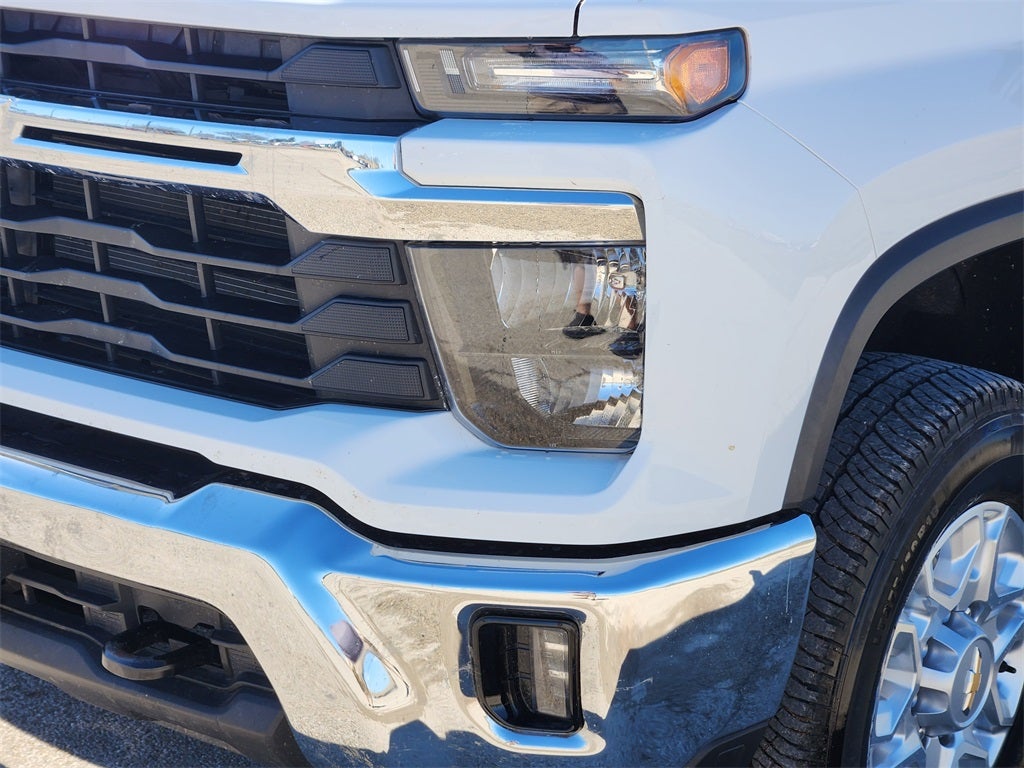 2024 Chevrolet Silverado 3500HD 4WD Crew Cab Standard Bed LT