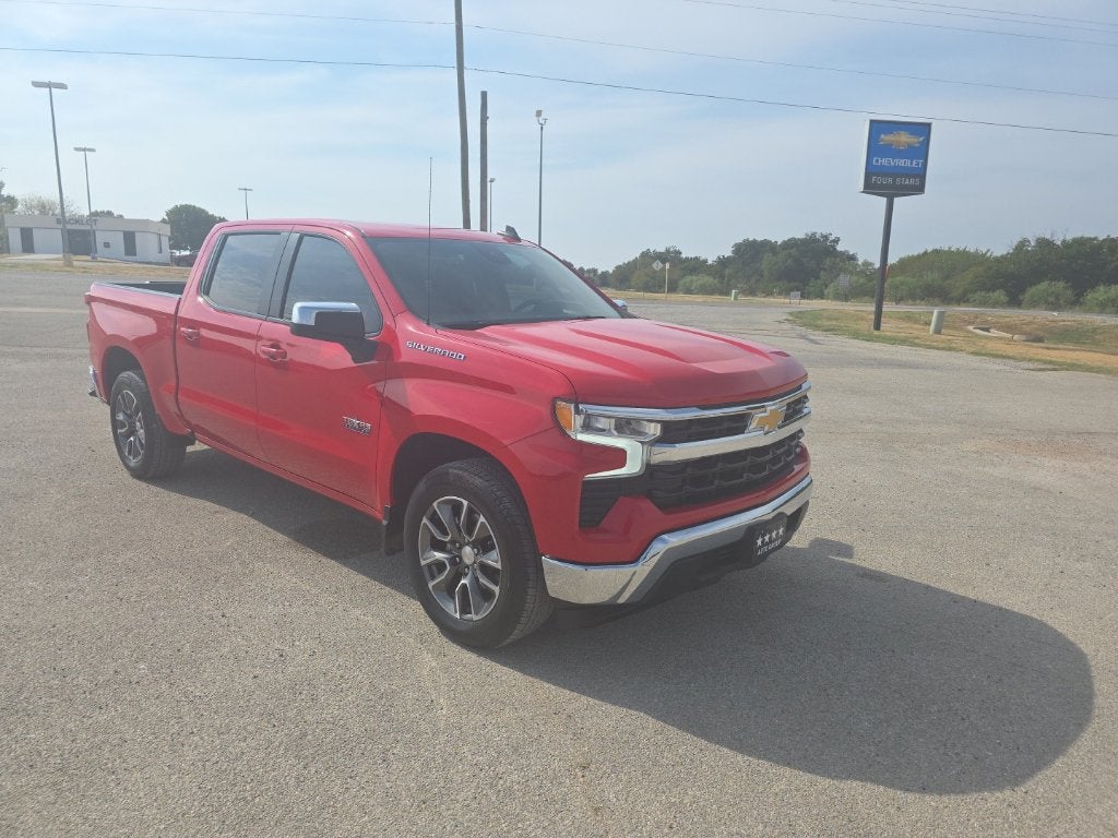 2025 Chevrolet Silverado 1500 2WD Crew Cab Short Bed LT